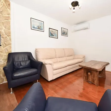 Holiday home Holiday Maja By Interhome