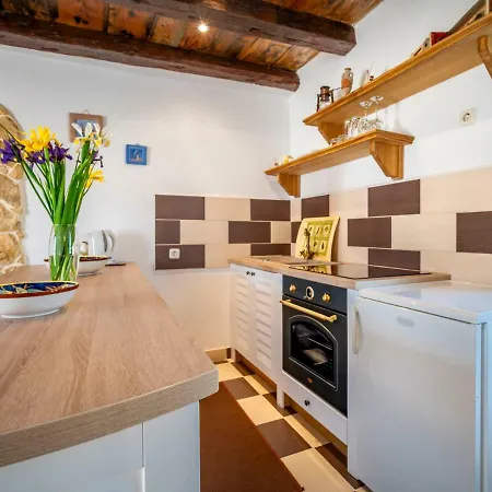 Holiday Maja By Interhome Holiday home Zarici